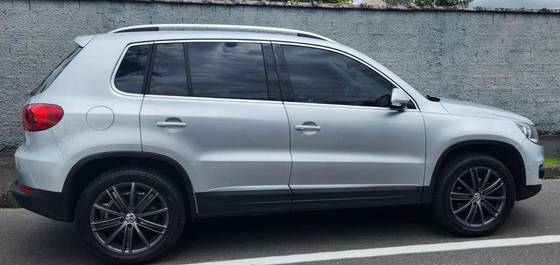 VOLKSWAGEN TIGUAN 2.0 TSI 16V TURBO GASOLINA 4P TIPTRONIC